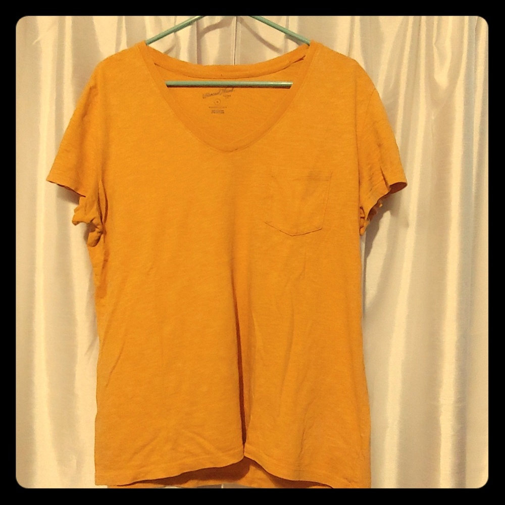 Womens XL t shirt